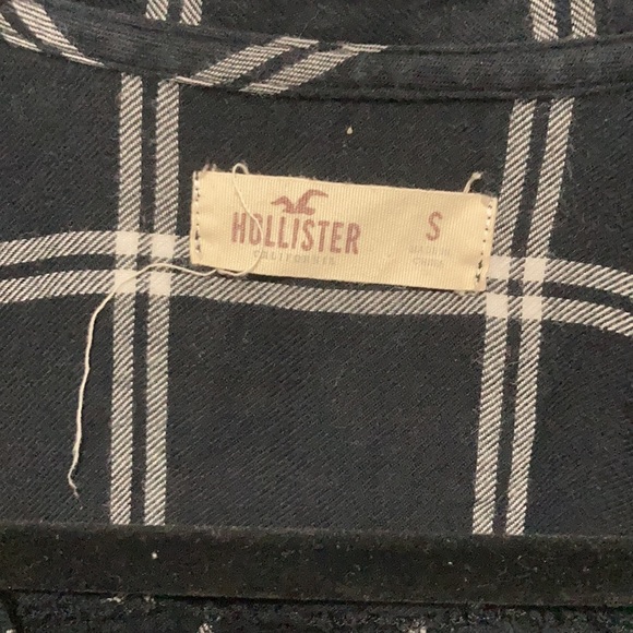 Hollister plaid - Picture 3 of 6